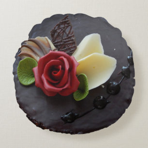chocoladetaartkussen rond kussen