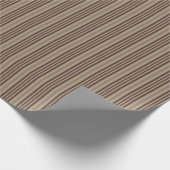 Chocolate Brown en Tan Stripes Cadeaupapier (Hoek)