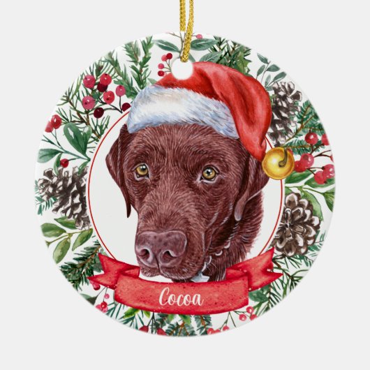 Chocolate Lab Custom Santa Hat Kerstversier Keramisch Ornament (Voorkant)