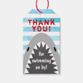 Chomp Chomp Shark Theme Birthday Boy striped Jaws Cadeaulabel (Voorkant)