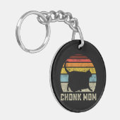 Chonk Cat Ma Scale Meme Funny Retro Style Mam C Sleutelhanger (Voorkant Links)