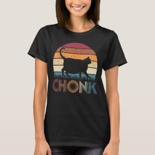 Chonk Cat Scale Meme Retro Style Cats Meme T-shirt