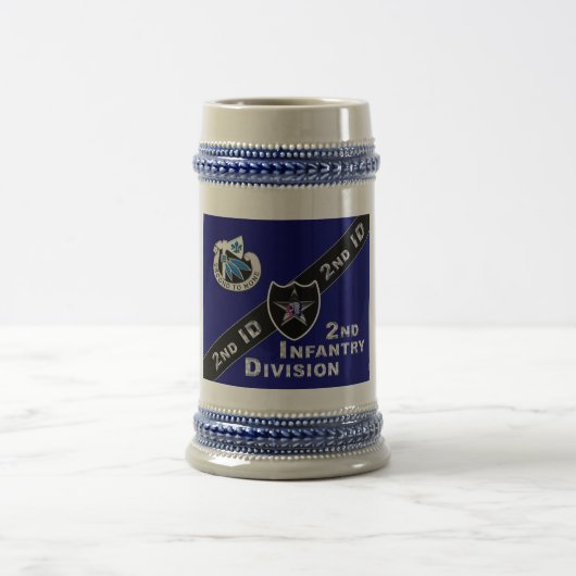 Chope À Bière 2e division d'infanterie, Gift Stein (Centre)