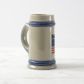 CHOPE À BIÈRE BADASS PATRIOTIC BEER STEIN (Devant gauche)