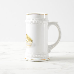Chope À Bière Bagues de Mariage blanc et or Stein par Petr Krato