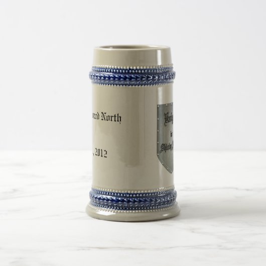 Chope À Bière Chevalier dans le bouclier brillant d'armure (Centre)