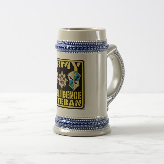 Chope À Bière Civière Stein de vétéran d'intelligence d'armée (Devant droit)