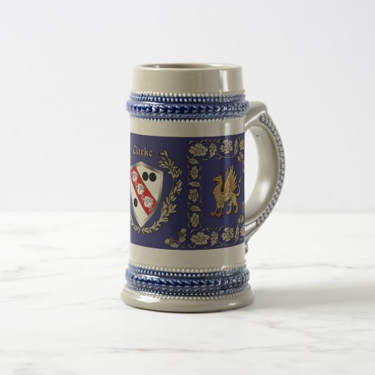 Chope À Bière Clarke Irish Shield Griffin Stein (Devant droit)