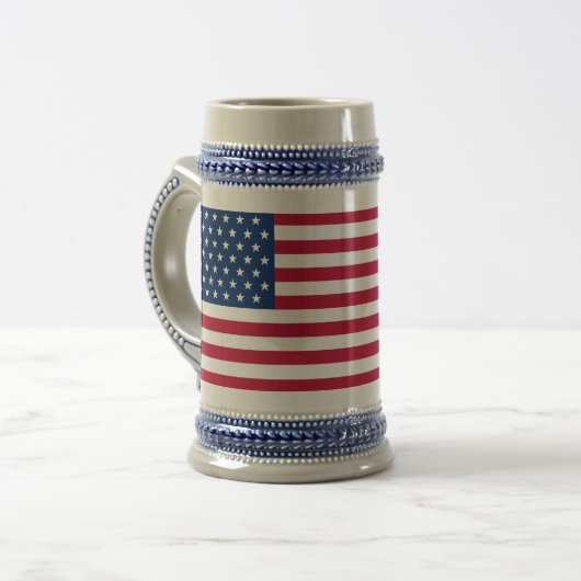Chope À Bière Drapeau américain Gris/Bleu Stein 22 oz (Devant gauche)