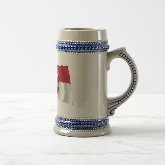 Chope À Bière Drapeaux de ondulation de l'Autriche et de (Droite)