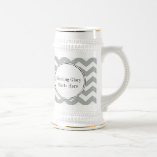 Chope À Bière Élégant, moderne, chevron classique gris et blanc