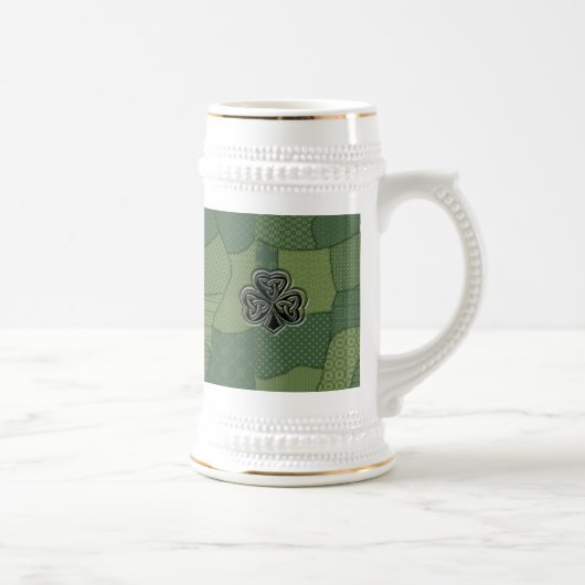 Chope À Bière Elégant patchwork shamrock irlandais à la mode (Droite)