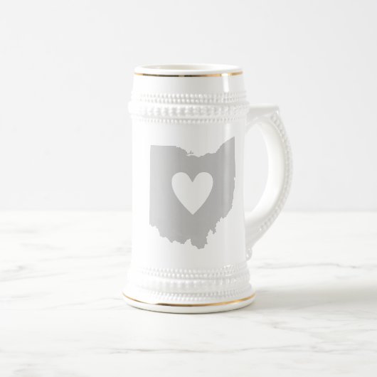 Chope À Bière Forme de plan gris de l'Ohio avec coupure du coeur (Devant droit)