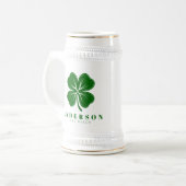 Chope À Bière Irlandais Lucky Four Green Leaf Clover avec nom (Devant gauche)