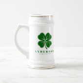 Chope À Bière Irlandais Lucky Four Green Leaf Clover avec nom (Gauche)
