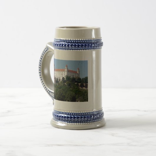 Chope À Bière le château de bratislava (Devant gauche)