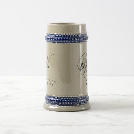 Chope À Bière Mère De Mariée Cadeau Script Élégant Monogramme Ch (Centre)