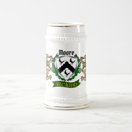Chope À Bière Moore Irish Shield Beer Stein (Centre)
