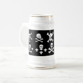 CHOPE À BIÈRE PÂLE DE PIRATES NOIRES, OBJETS TRAVERSÉS, ÉPINES (Devant gauche)