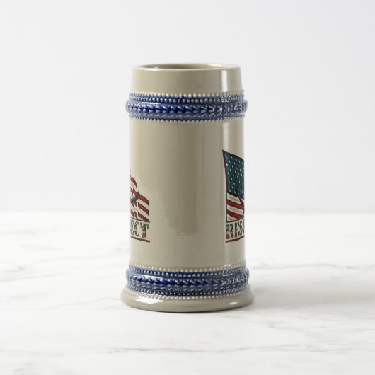 Chope À Bière Respect patriotique, Aigle sur grand drapeau améri (Centre)