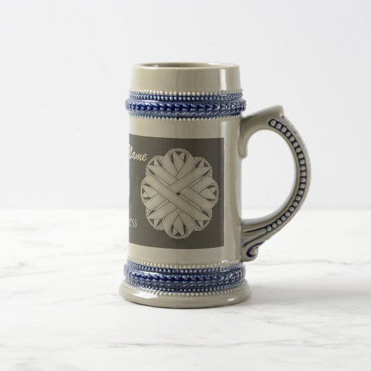 Chope À Bière Ruban de fleurs blanches par Kenneth Yoncich Modèl (Droite)