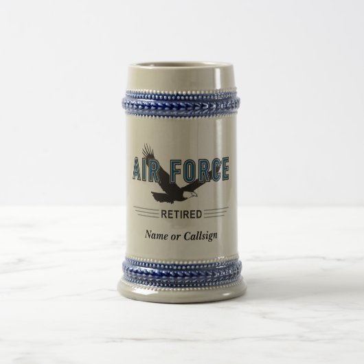 Chope À Bière Vétéran retiré de l'Armée de l'Air (Centre)