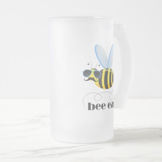 Chope Givrée Bee caractère avec mustache lunettes de soleil Bee (Devant droit)