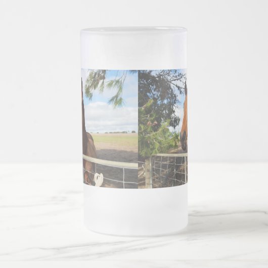 Chope Givrée Cheval Brown Appelé Tulip, (Centre)