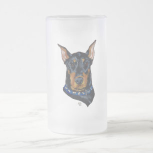 Chope Givrée Doberman noir Pinscher