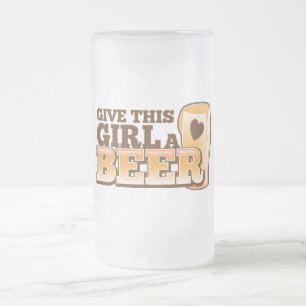 Chope Givrée DONNEZ à CETTE FILLE une conception de BIÈRE du