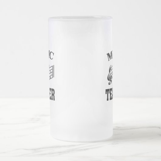 CHOPE GIVRÉE ENSEIGNANT DE MUSIQUE (Centre)