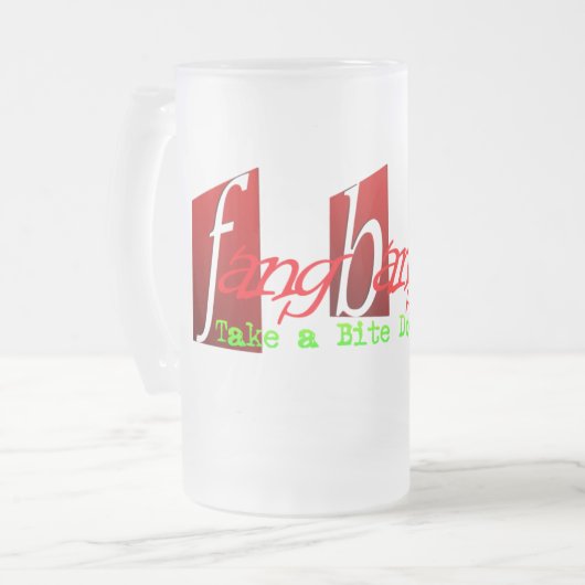 Chope Givrée FangBangers prennent une morsure vers le bas sous (Devant gauche)