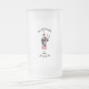Chope Givrée Joueur de cornemuse en kilt rouge