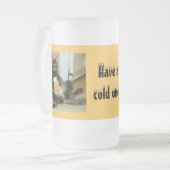 Chope Givrée Le Chat Apprécie Une Bière De Verre Frosted Bière (Devant gauche)