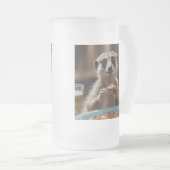 Chope Givrée Le Déjeuner De Meerkat Sneaky, (Devant droit)