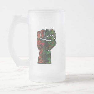 Chope Givrée orgueil noir poing vert rouge pan drapeau africain
