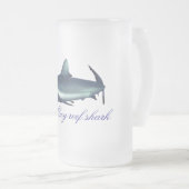 Chope Givrée requin gris cool (Devant droit)