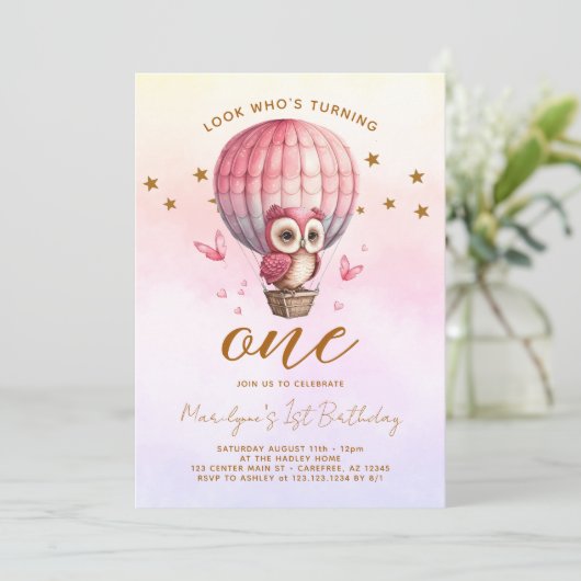 Chouette arc-en-ciel 1er anniversaire Invitation (Debout devant)