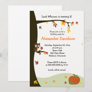 Chouette d'automne dans l'arbre Invitation d'anniv