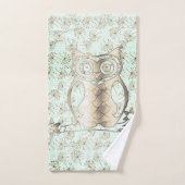 Chouette dorée sur le kit de lingerie (Serviette à main)