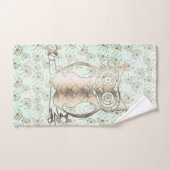 Chouette dorée sur le kit de lingerie (Serviette à main)