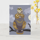 Chouette épervière de mère et carte heureuses de (Fleur jaune)