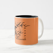 Chouette orange et noire Joyeuse Mug d'Halloween (Devant droit)
