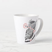 Chouette rose à cornes Latte Mug (Angle droit)