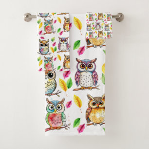 Chouettes de bois colorées et aquarelle Feuille