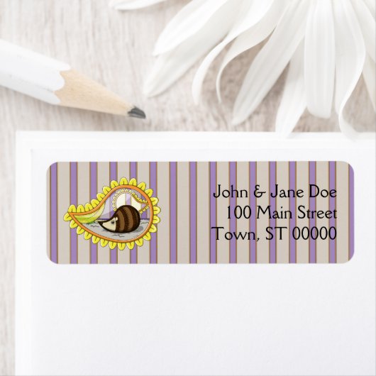 Chrissy Return Étiquette (En situation)