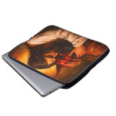 Christ Embracing Lucifer Laptop Sleeve (Voorkant onderkant)