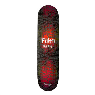 Christelijk Faith Grungy Skateboard