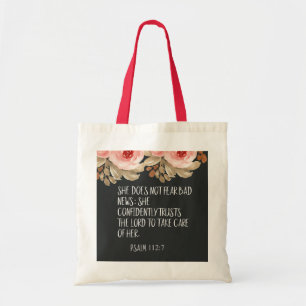Christelijk maakt ze zich geen zorgen over de slec tote bag