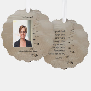 Christelijke Schriftuur Aandenken Voetafdrukken in Ornament Kaart
